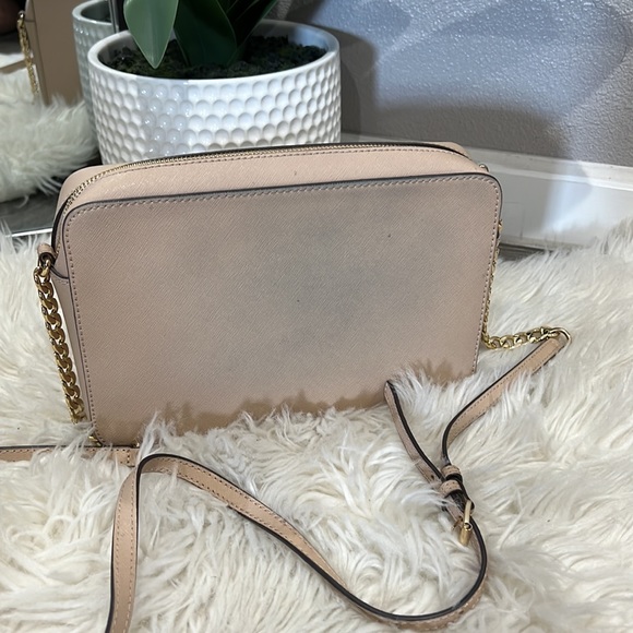 Authentic Michael Kors Jet Set Crossbody - Cream - Picture 3 of 6
